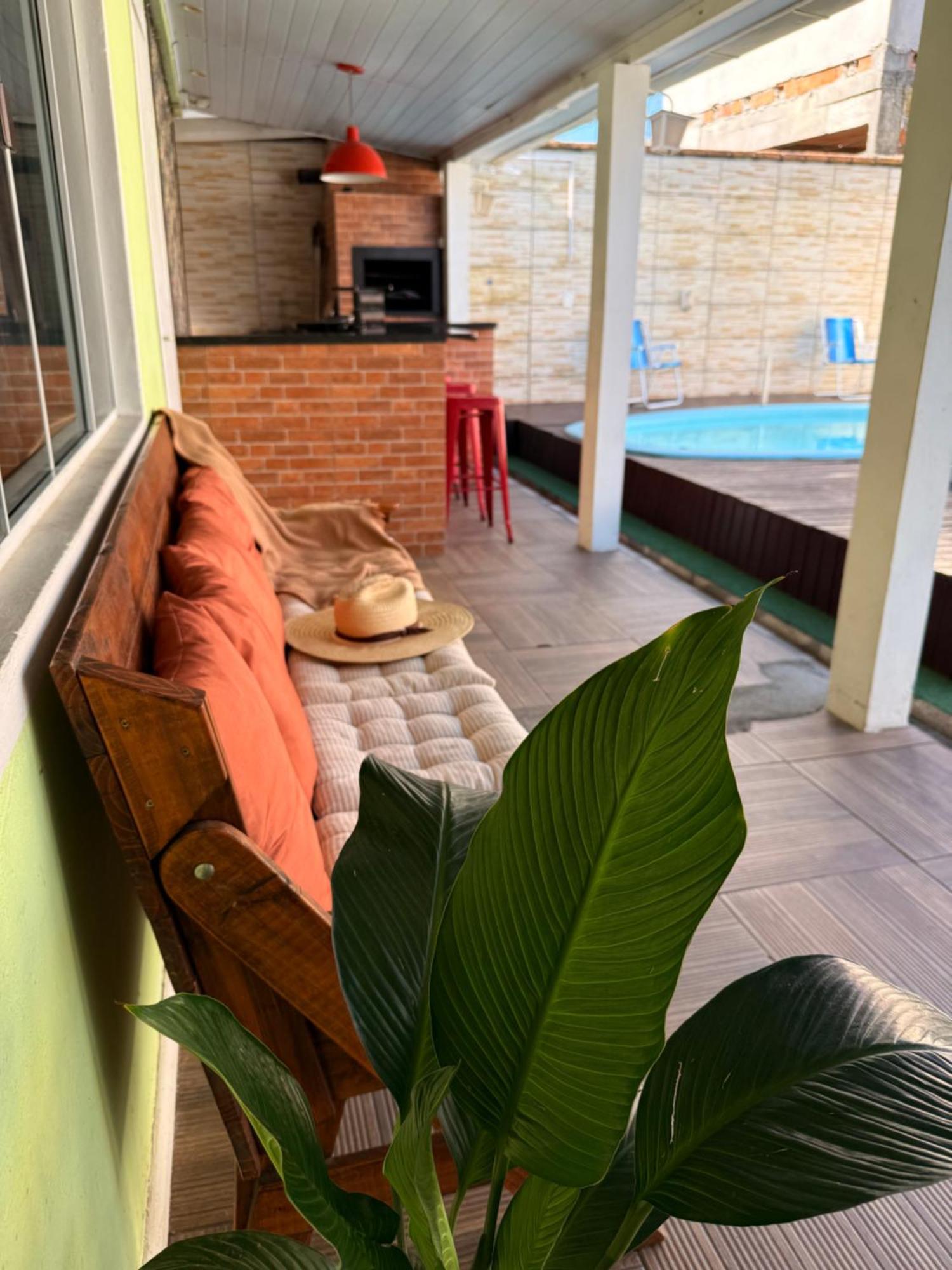 Casa de férias Casa Com Piscina Em *